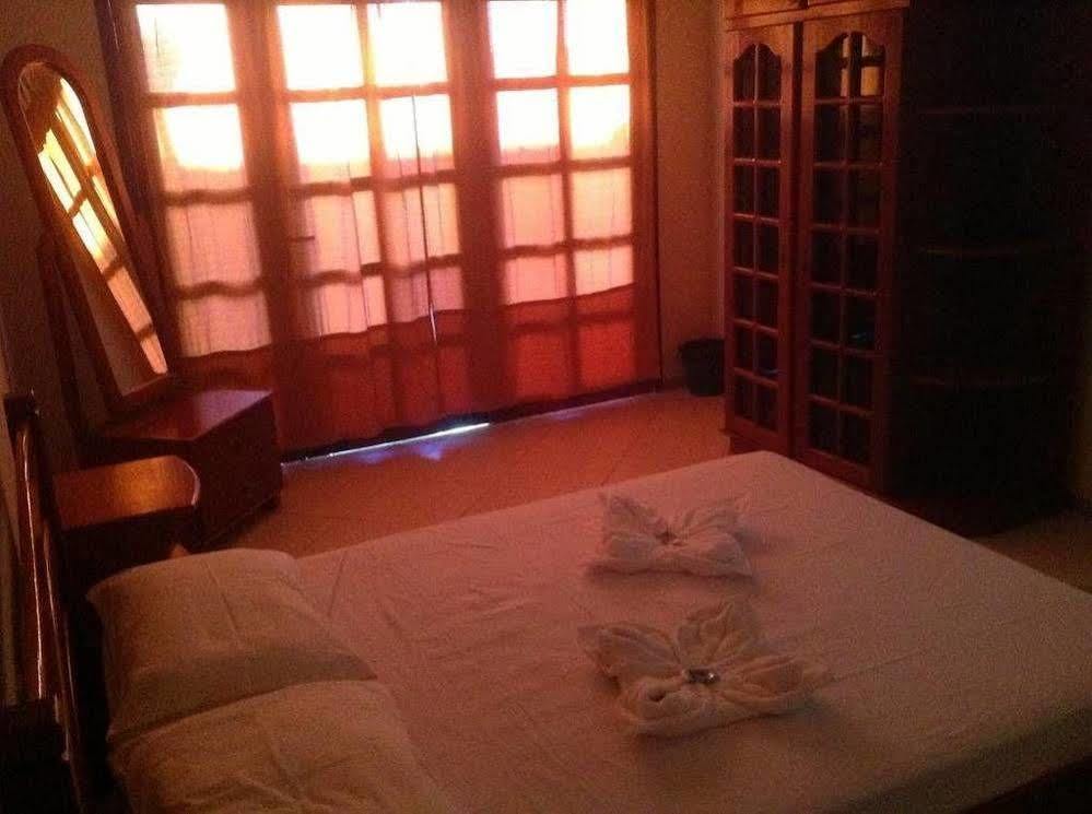 Pousada Paraiso Do กุมบูกุ ภายนอก รูปภาพ